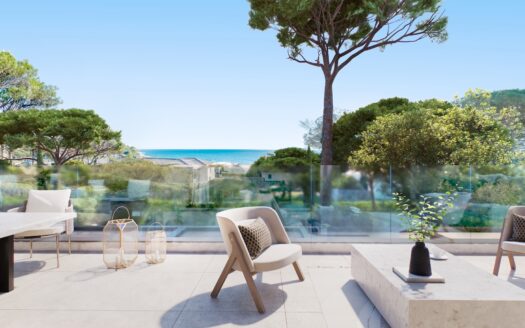 Apartment 3 bedrooms duplex with garden and sea view