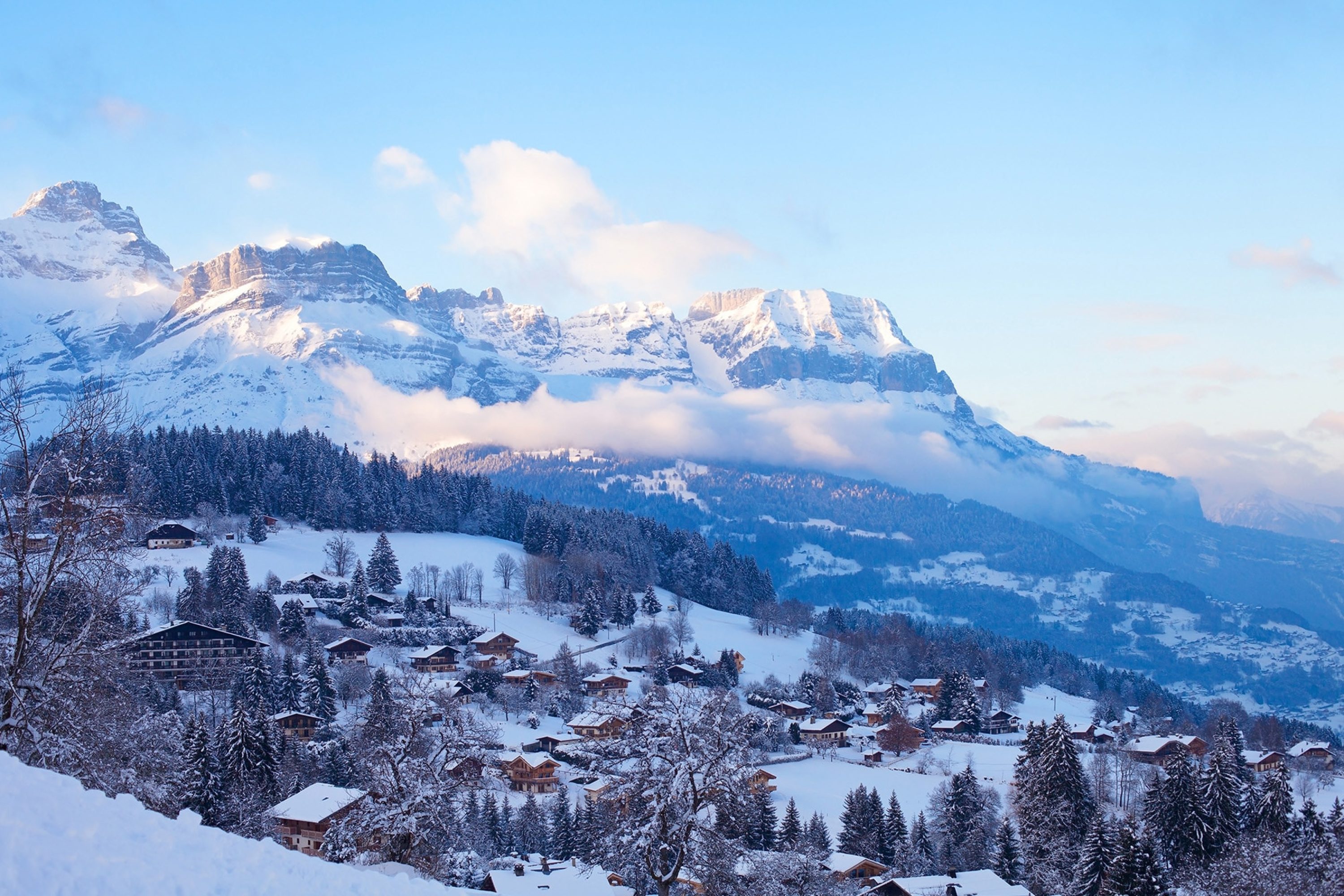 Combloux-Village-Montagne-Hiver-web
