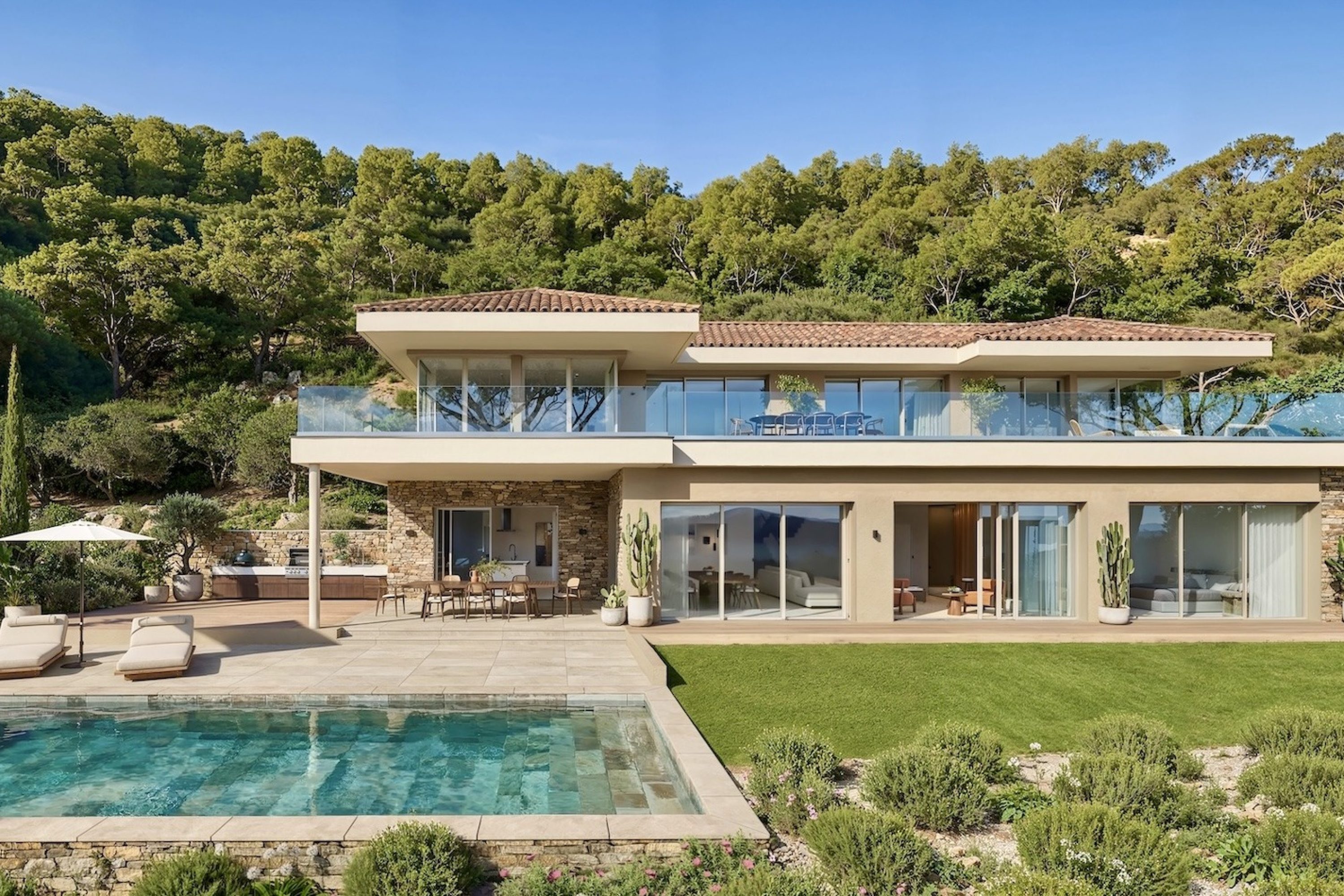 Villa1_les-Salins-les-villas-de-beauvallon-grimaud-vue-exterieure